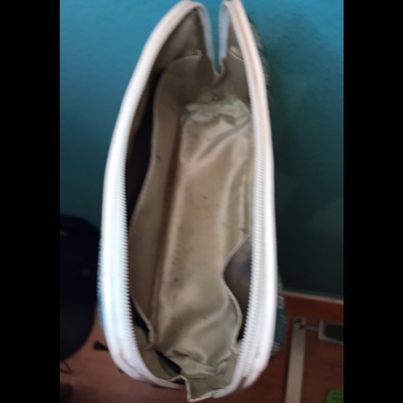 🎭 Coach Classic C Mint Green Cosmetic Bag - Picture 4 of 4